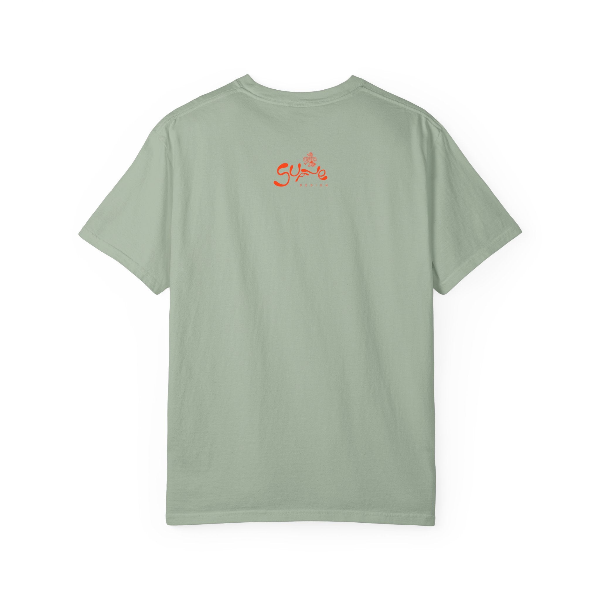 Nacimos entre Volcanes Tee