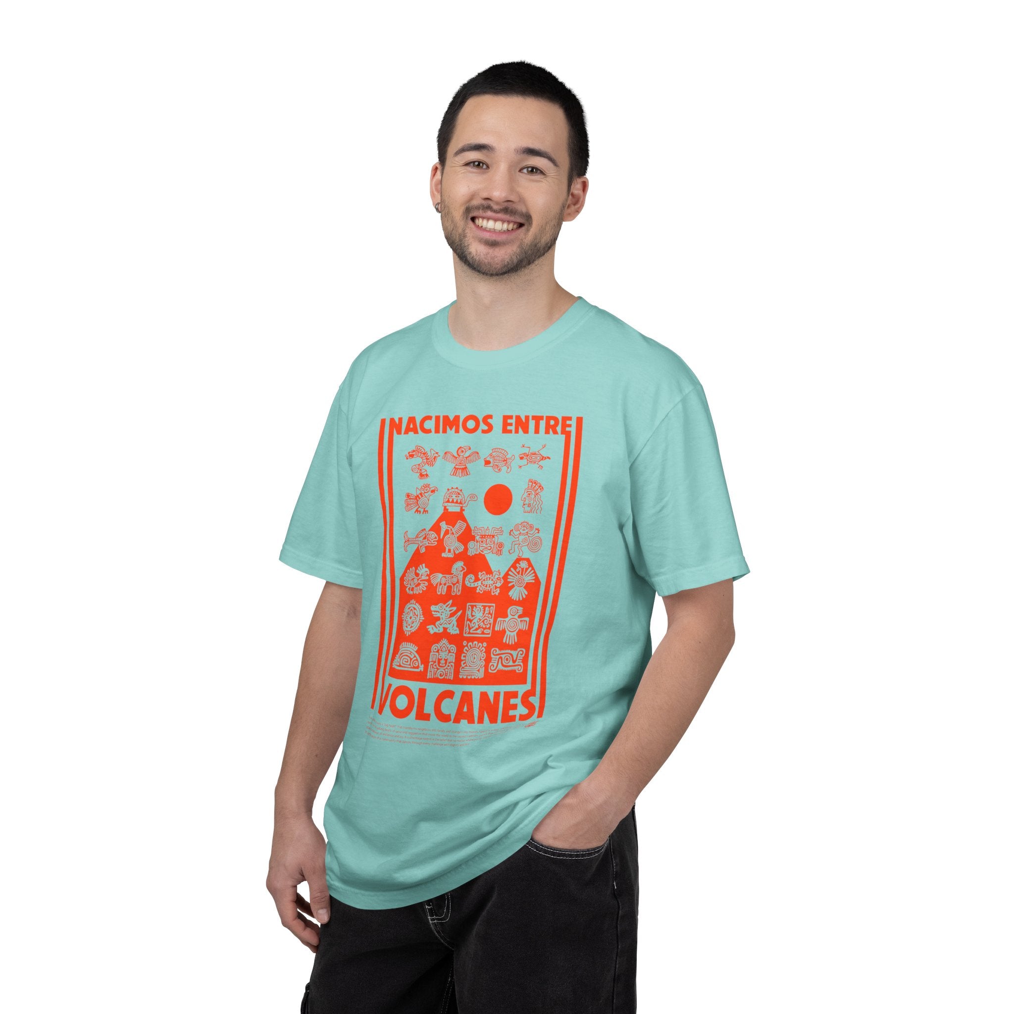 Nacimos entre Volcanes Tee