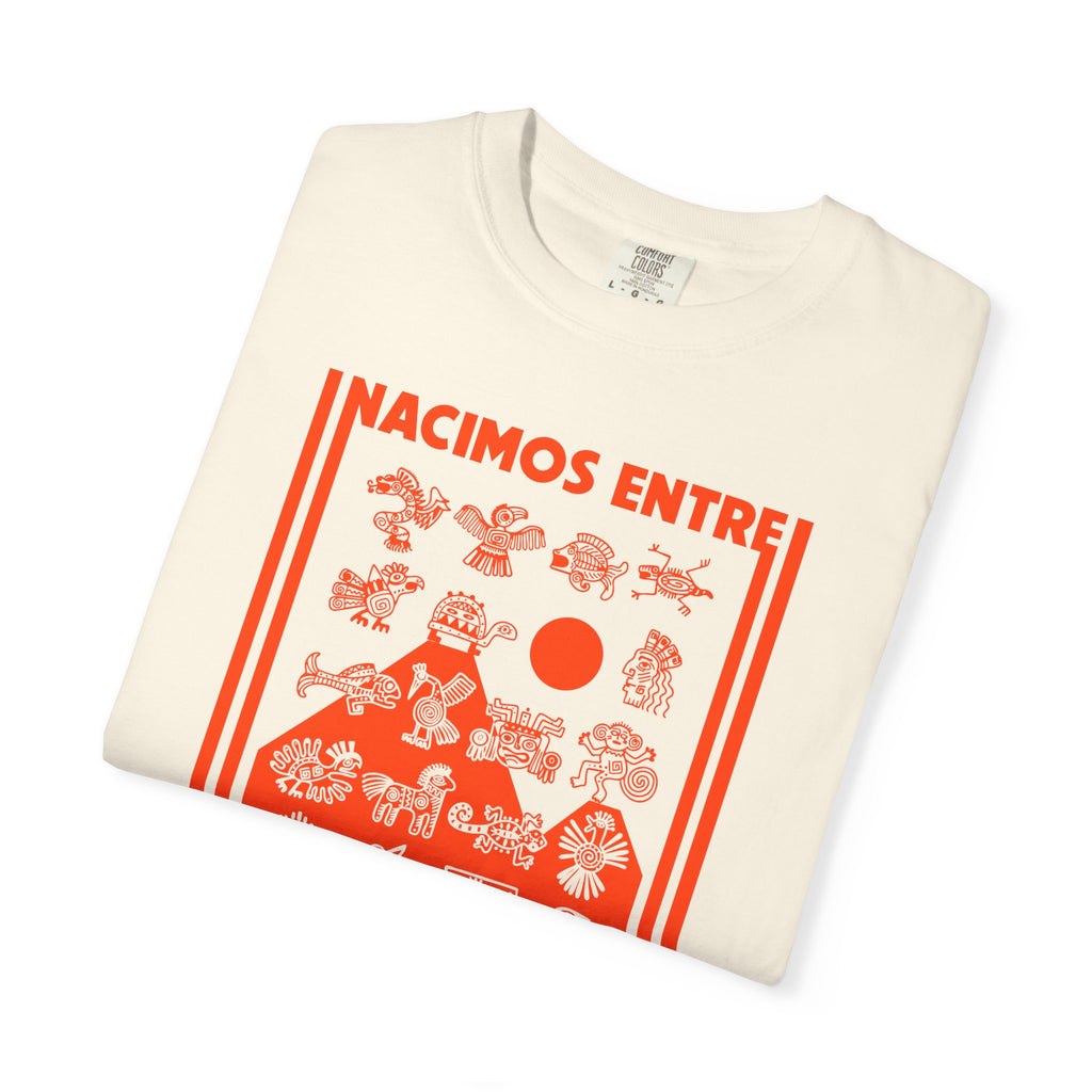 Nacimos entre Volcanes Tee