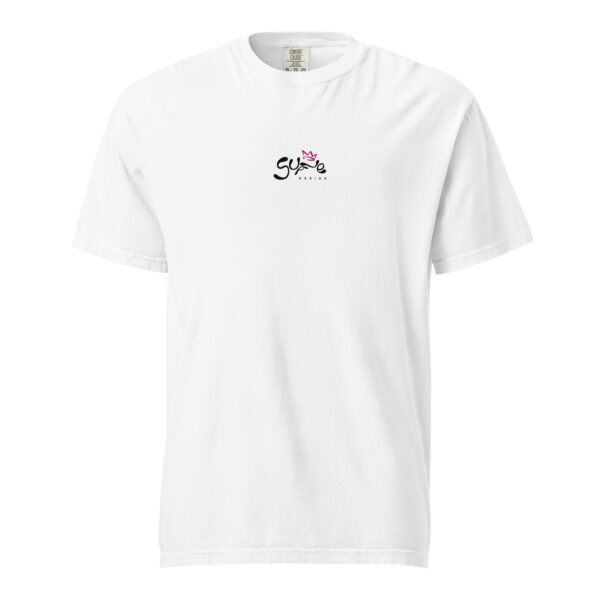 Unisex garment-dyed heavyweight t-shirt